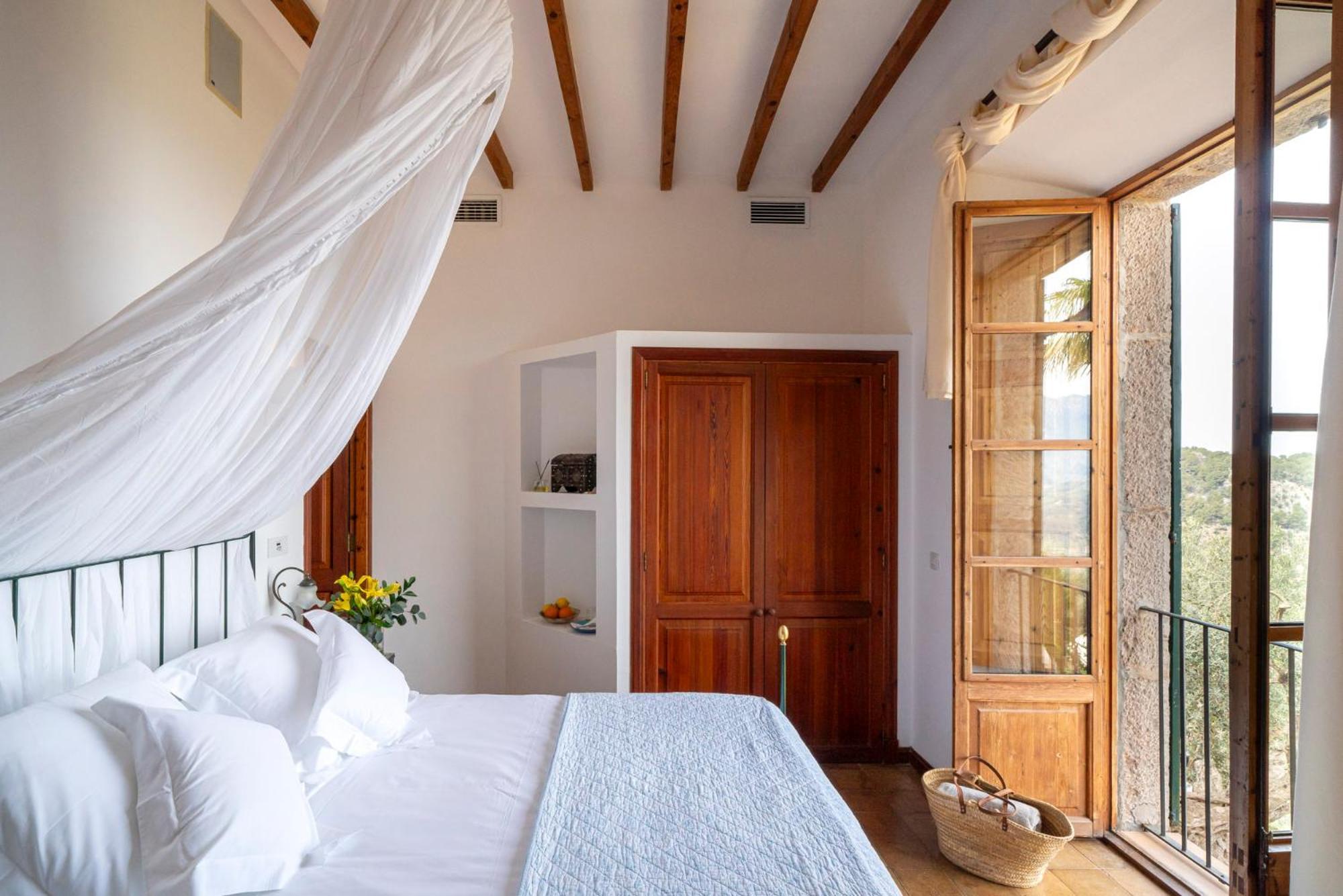 Superior Double Room with Mountain View